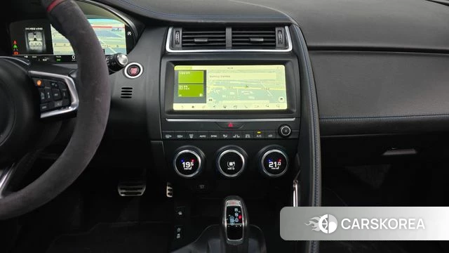 Jaguar E-PACE 2018 Черный из Кореи, фото 4