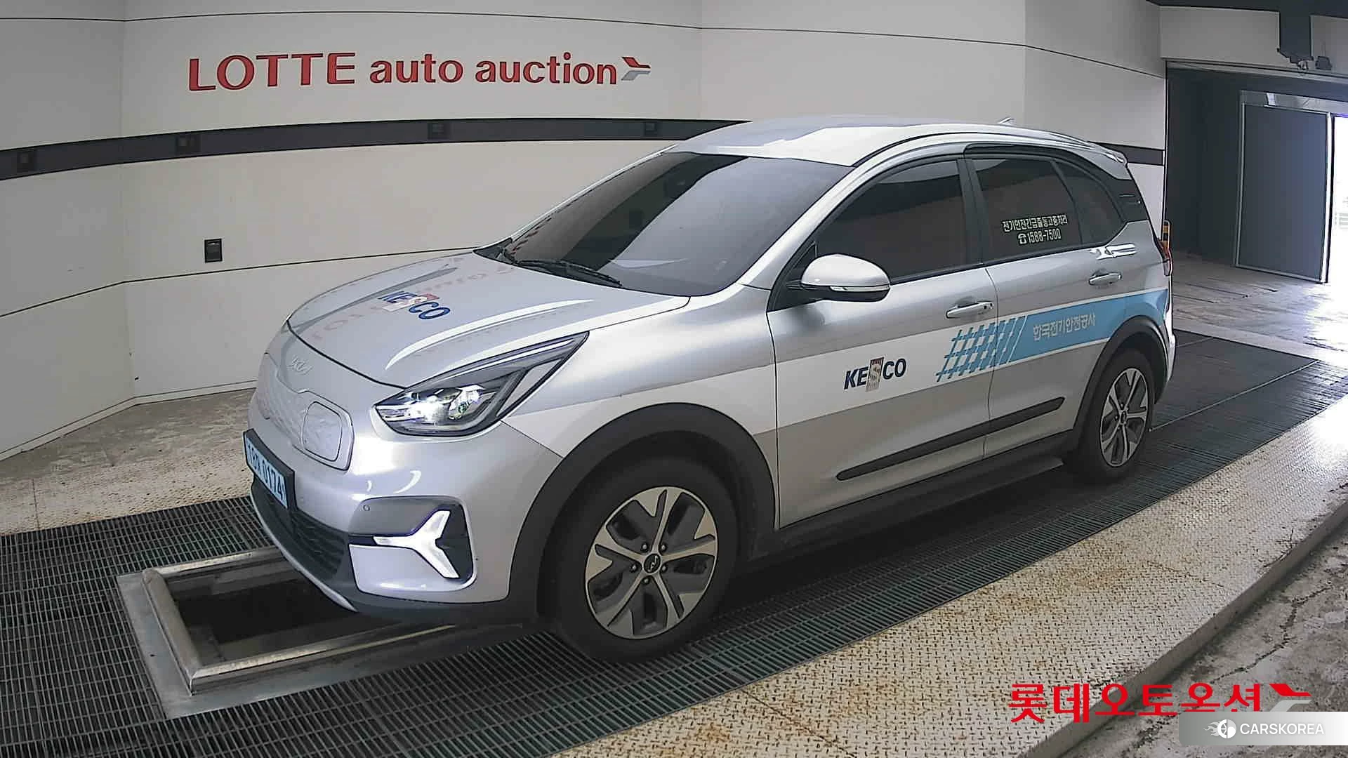 Kia Niro Plus 2023 Sparkling Silver из Кореи, фото 4
