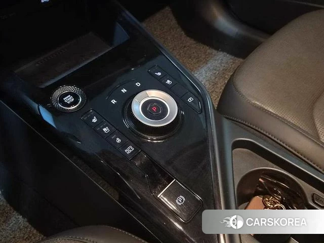 Kia Di Ol Nu Niro 2025 Серый из Кореи, фото 4