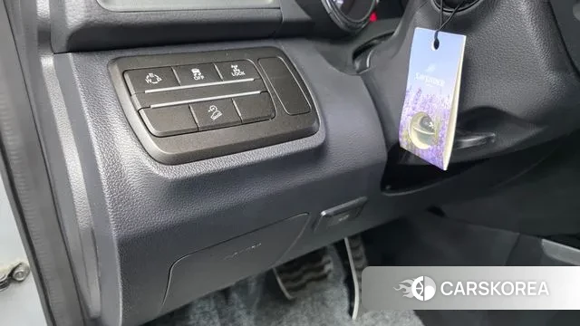 Ssangyong Tivoli Armor 2018 Серебряный из Кореи, фото 4