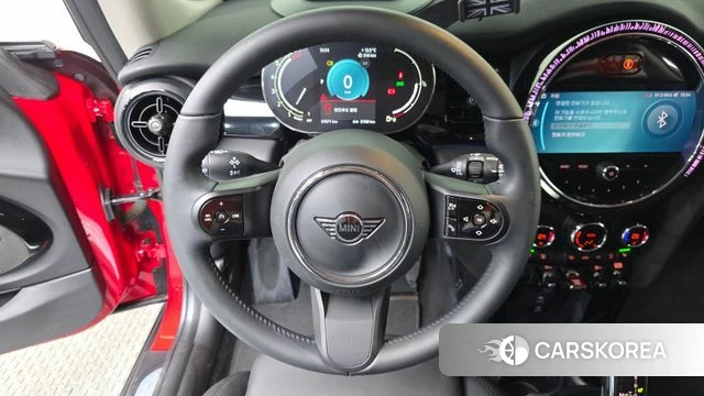 Mini Cooper 2022 Красный из Кореи, фото 4