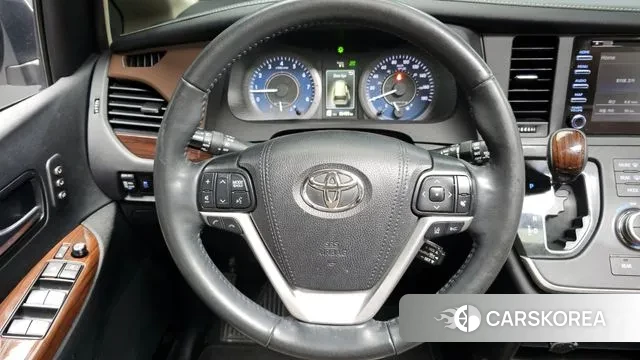 Toyota Sienna 2020 Белый из Кореи, фото 4