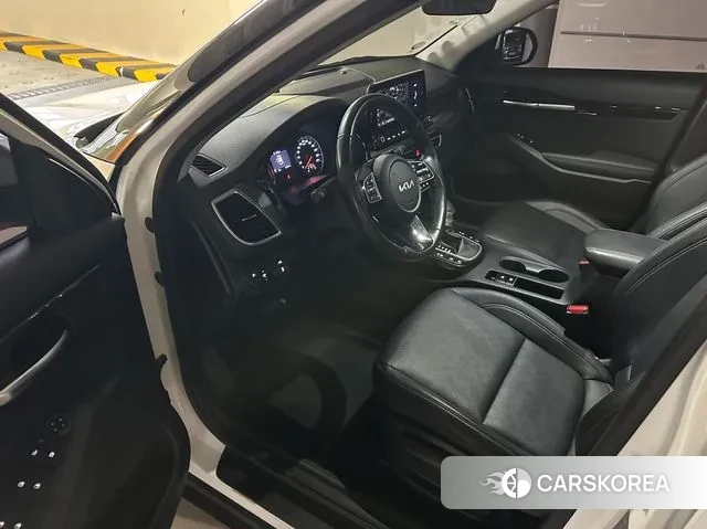 Kia Seltos 2021 Белый из Кореи, фото 4