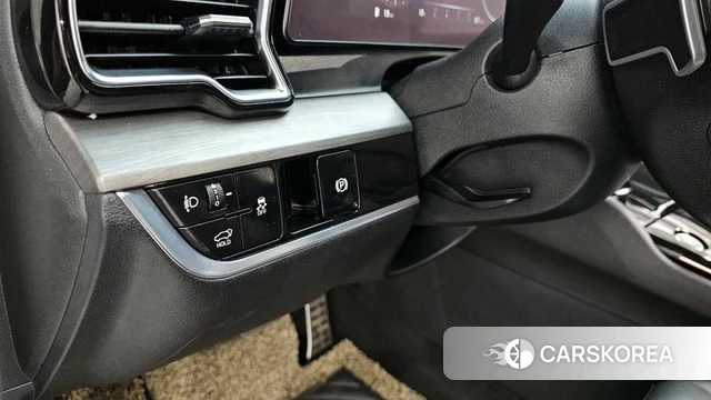 Kia Sportage 5th Generation 2023 Белый из Кореи, фото 4