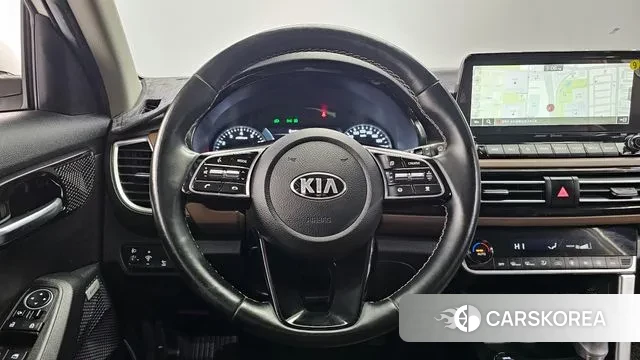 Kia Seltos 2021 Белый из Кореи, фото 4