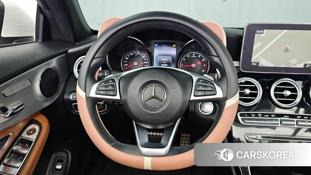 Mercedes-Benz C-Class W205 2018 Белый из Кореи, фото 4