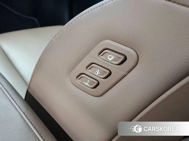 Hyundai Grandeur Hybrid (GN7) 2023 Белый из Кореи, фото 4