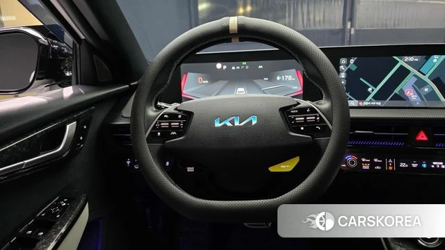 Kia EV6 2022 Белый из Кореи, фото 4