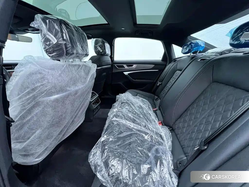 Audi A6L 2026 Черный из Китая, фото 4