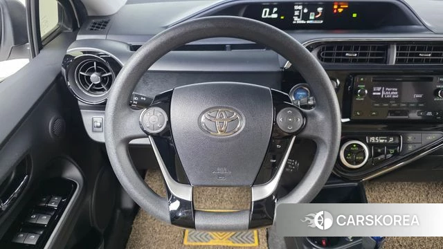 Toyota Prius C 2019 Белый из Кореи, фото 4