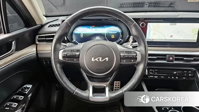 Kia K5 Hybrid 3rd Generation 2023 Черный из Кореи, фото 4
