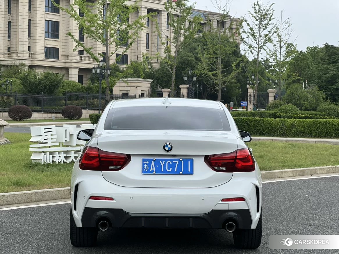 BMW 1 series 2022 Белый из Китая, фото 4