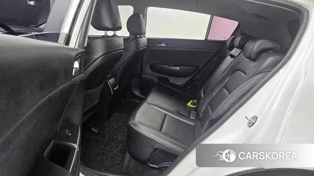 Kia Sportage 4th Generation 2018 Белый из Кореи, фото 4