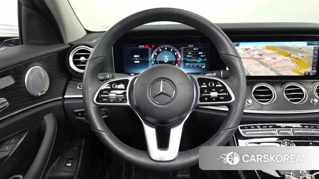 Mercedes-Benz E-Class W213 2020 Белый из Кореи, фото 4