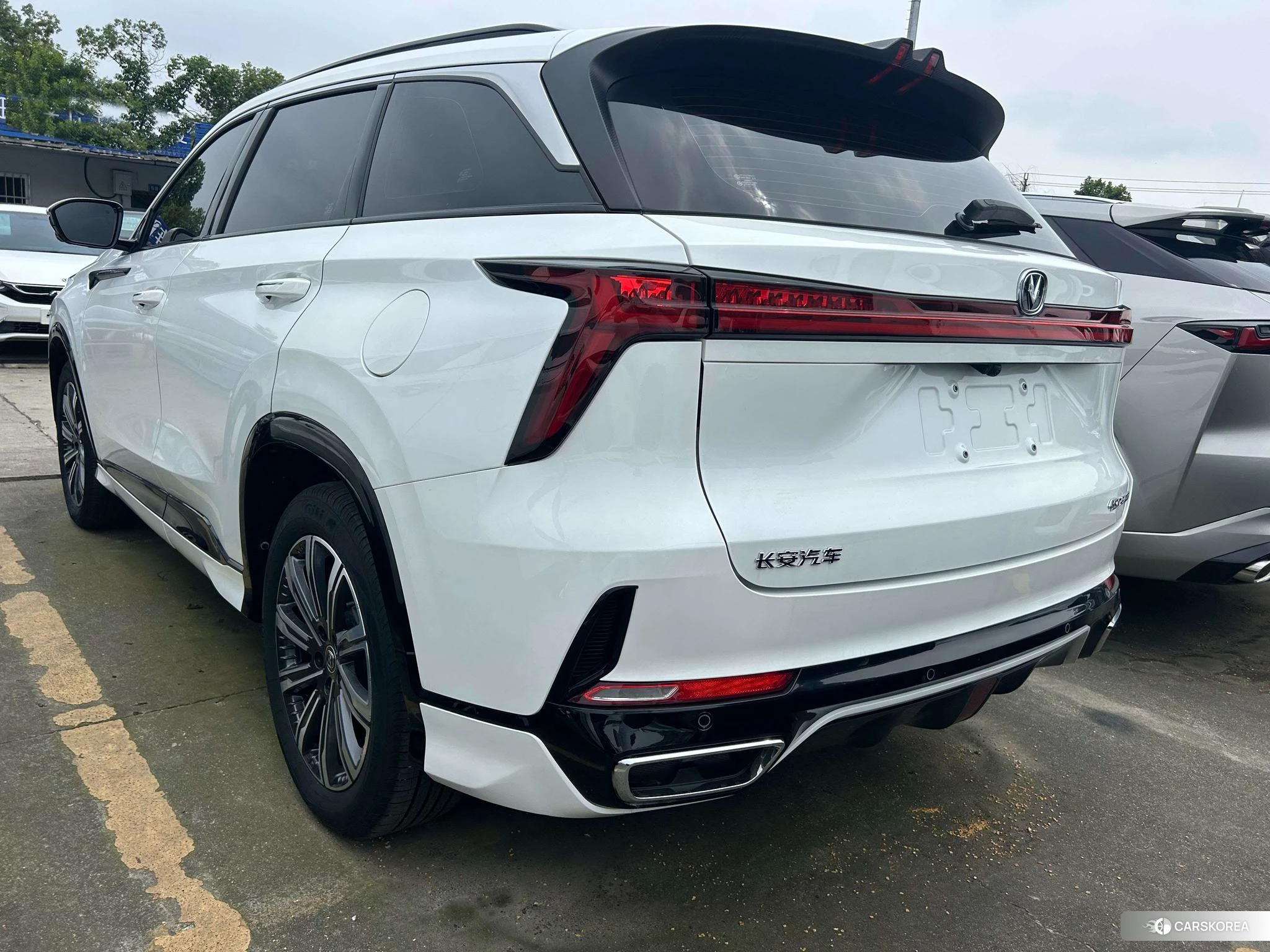 Chang'an CS75 PLUS 2023 Белый из Китая, фото 4