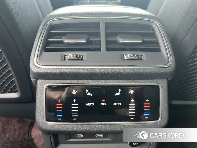 Audi A6L 2023 Черный из Китая, фото 4