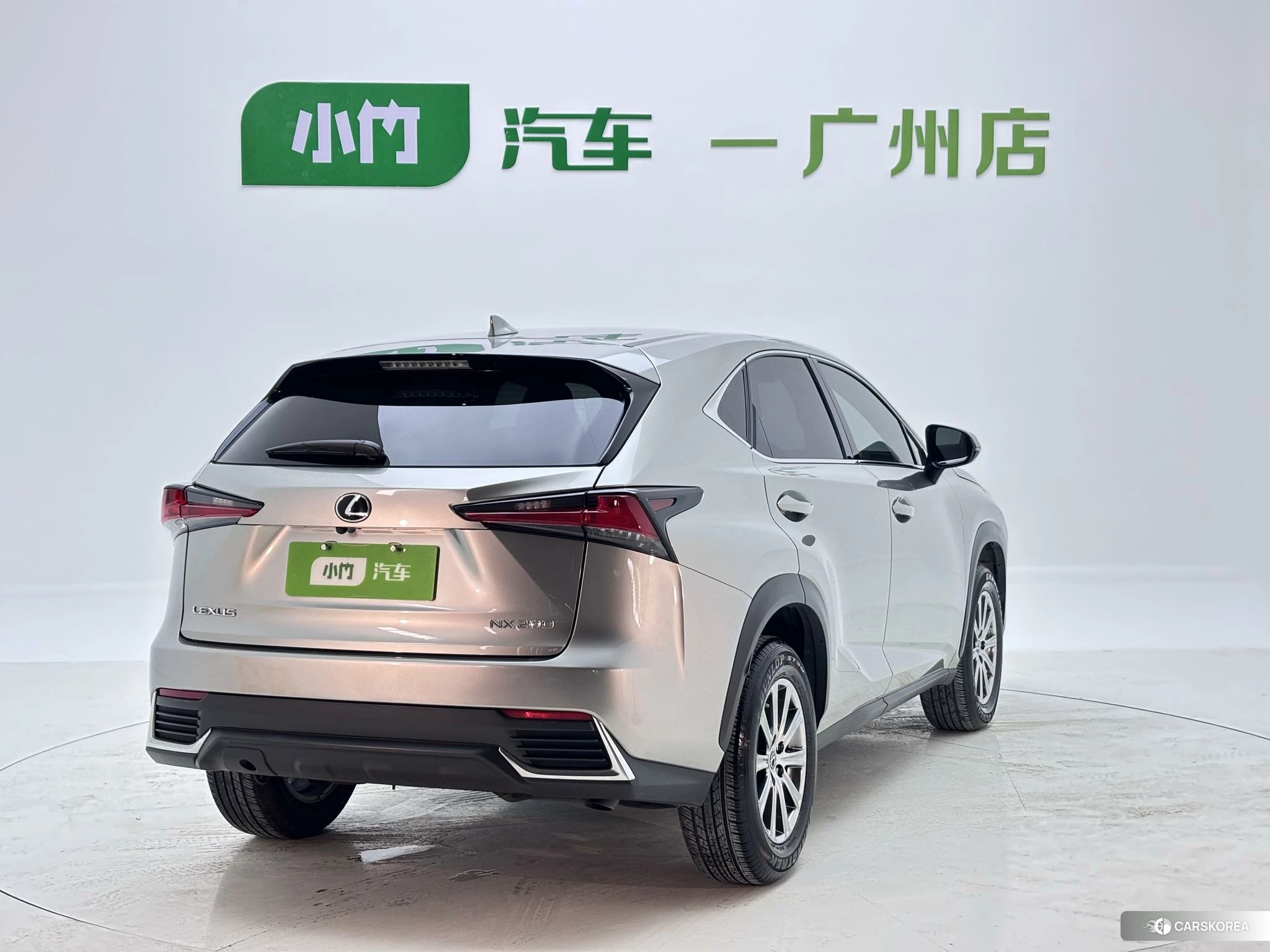 Lexus NX 2019 Серебристо-серый из Китая, фото 4