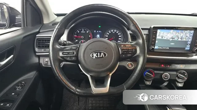 Kia Stonic 2018 Черный из Кореи, фото 4