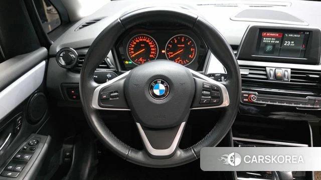 BMW 2 Series Active Tourer (F45) 2018 Белый из Кореи, фото 4