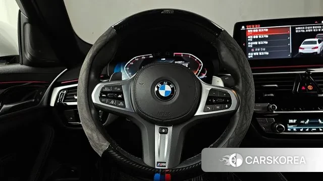 BMW 5 Series (G30) 2023 Белый из Кореи, фото 4