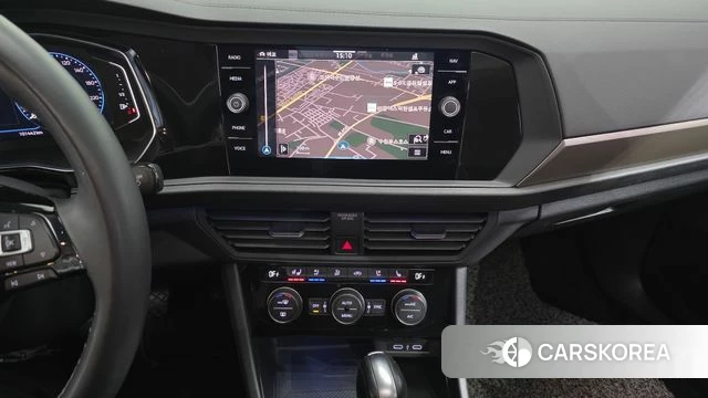 Volkswagen 7th Generation of Jetta 2021 Белый из Кореи, фото 4