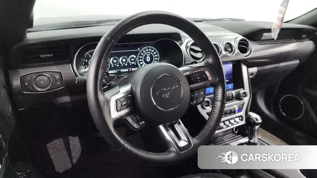 Ford Mustang 2021 Серый из Кореи, фото 4