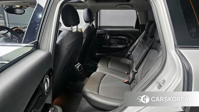 Mini Cooper Clubman 2020 Серебряный из Кореи, фото 4