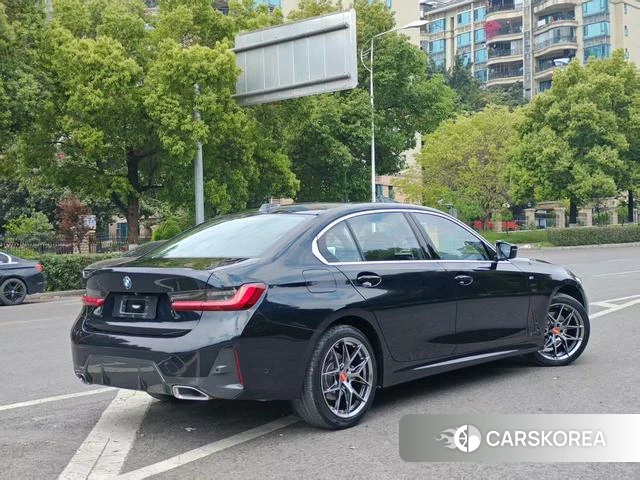 BMW 3 series 2023 Черный из Китая, фото 4