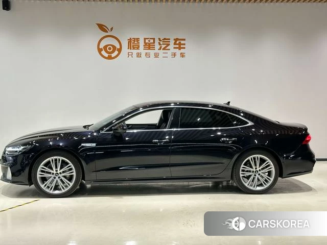 Audi A7L 2025 Черный из Китая, фото 4