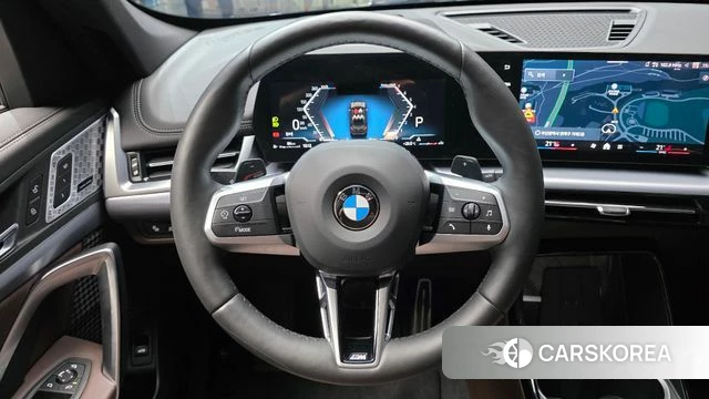 BMW X1 (U11) 2025 Черный из Кореи, фото 4
