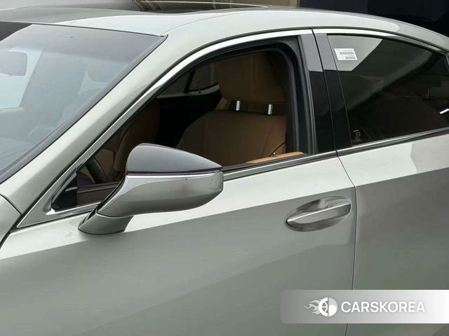 Lexus ES 2021 Серебристо-серый из Китая, фото 4