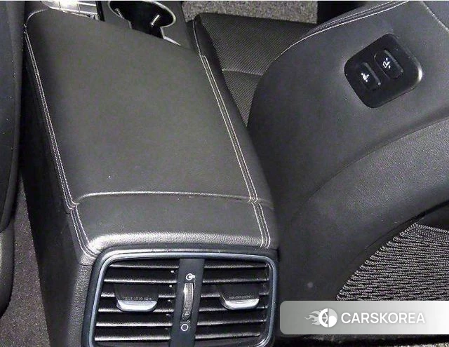 Genesis G70 2018 Черный из Кореи, фото 4