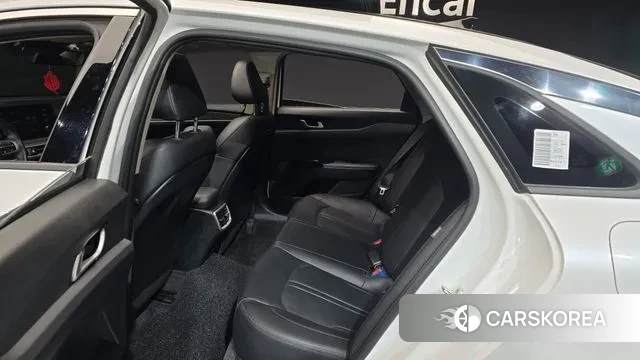 Kia K5 3rd generation 2022 Белый из Кореи, фото 4