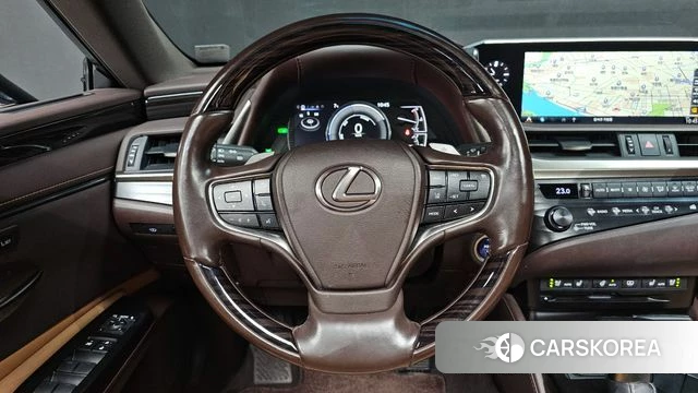 Lexus ES300h 7th generation 2020 Серебристо-серый из Кореи, фото 4