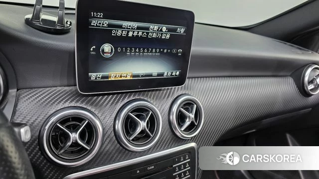 Mercedes-Benz A-Class W176 2018 Белый из Кореи, фото 4