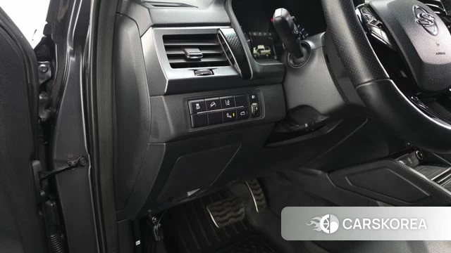 Ssangyong The New Rexton Sports Cannes 2021 Серый из Кореи, фото 4