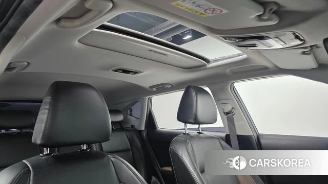 Kia Seltos 2022 Серый из Кореи, фото 4