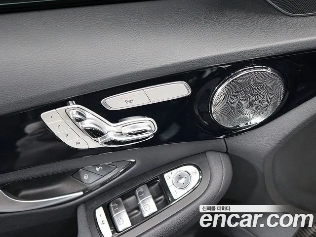 Mercedes-Benz C-Class W205 2019 Темно-зеленый из Кореи, фото 4