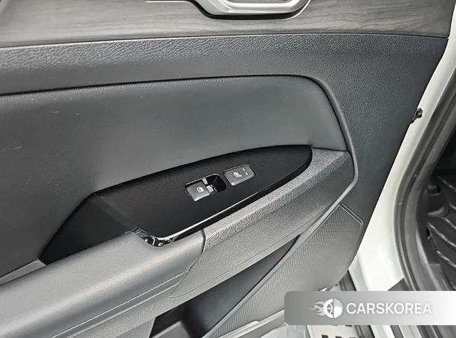 Kia Sportage 5th Generation 2022 Белый из Кореи, фото 4