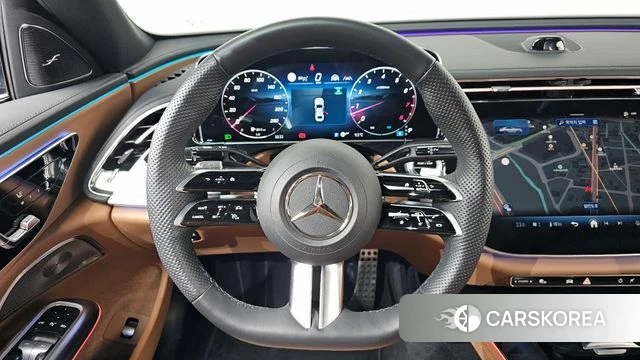 Mercedes-Benz E-Class W214 2024 Черный из Кореи, фото 4