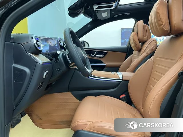 Mercedes-Benz GLC 2023 Черный из Китая, фото 4