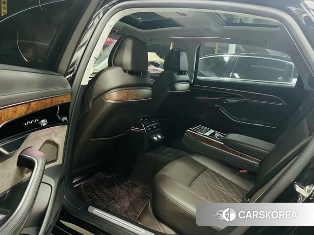 Audi A8 2020 Черный из Китая, фото 4