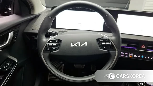 Kia EV6 2022 Черный из Кореи, фото 4