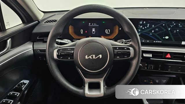 Kia The New K5 3rd generation 2024 Белый из Кореи, фото 4