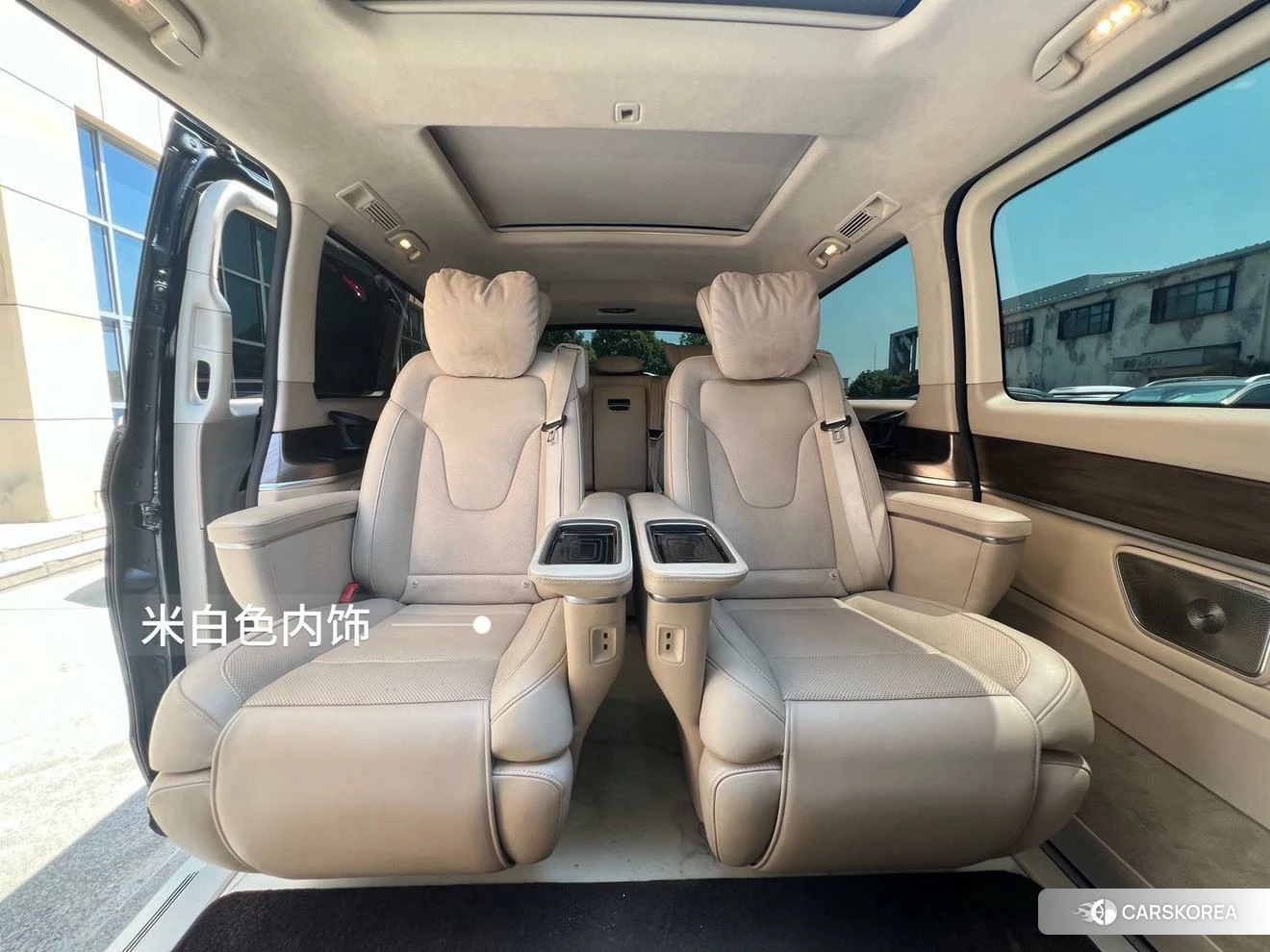 Mercedes-Benz V-class 2022 Черный из Китая, фото 4