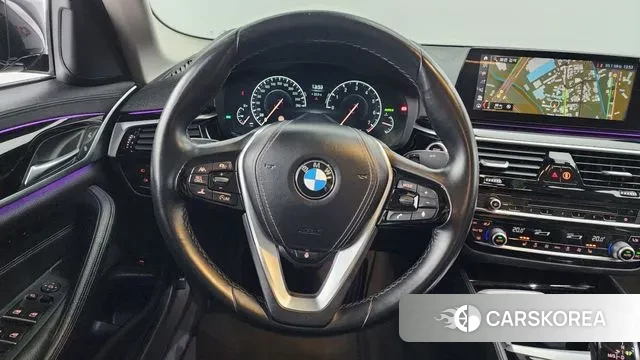BMW 5 Series (G30) 2019 Черный из Кореи, фото 4
