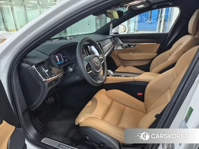 Volvo S90 2024 Белый из Кореи, фото 4