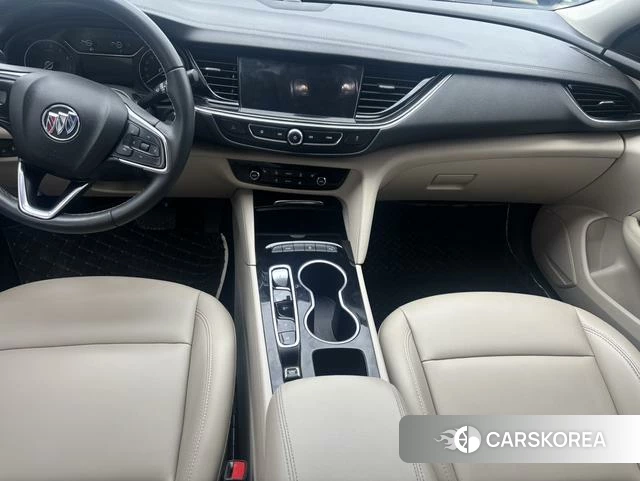 Buick Regal 2021 Темно-серый из Китая, фото 4
