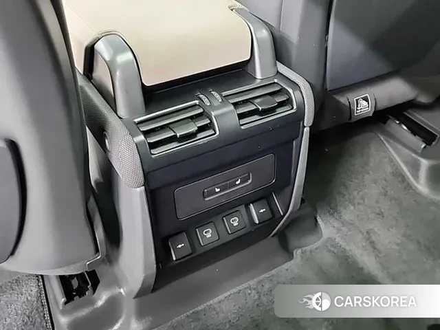 Land Rover Defender (L663) 2021 Черный из Кореи, фото 4