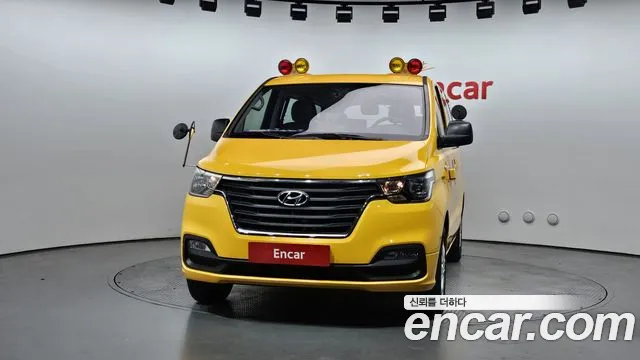 Hyundai The New Grand Starex 2019 Желтый из Кореи, фото 4